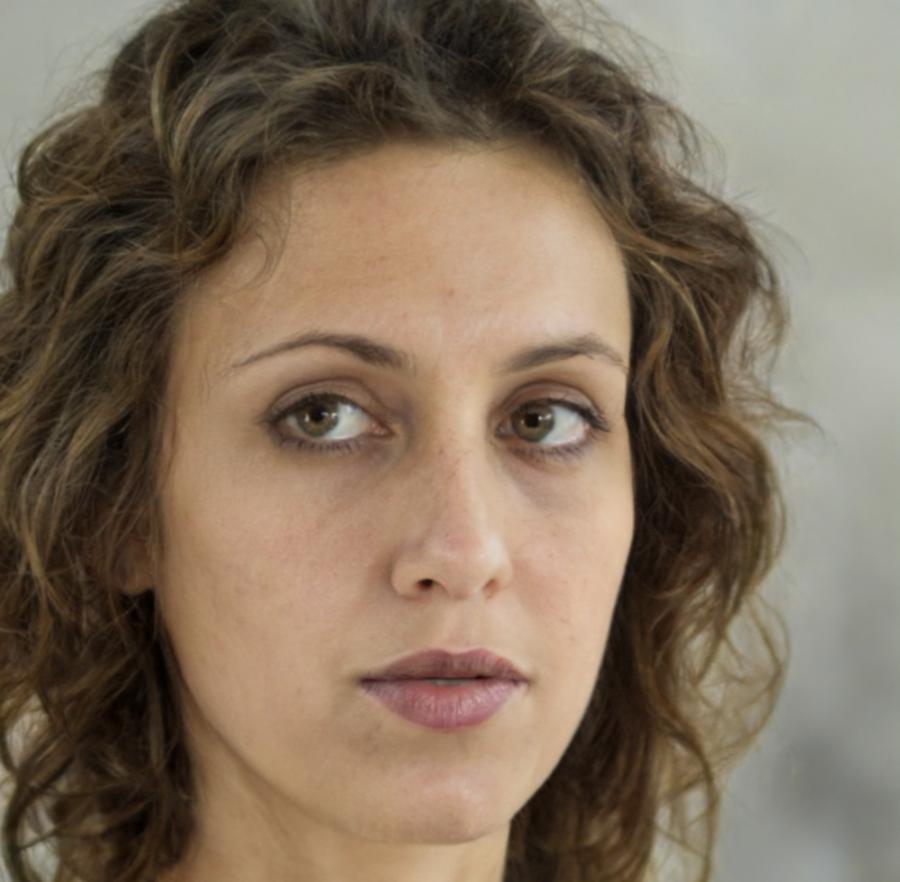 Portrait de Claire Desmoulins, formatrice en gestion budgétaire