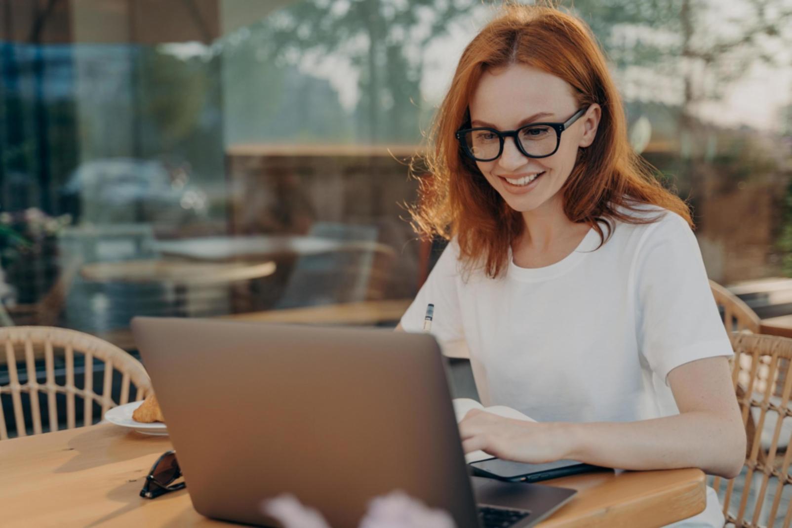 Environnement de travail collaboratif pour la finance d'entreprise